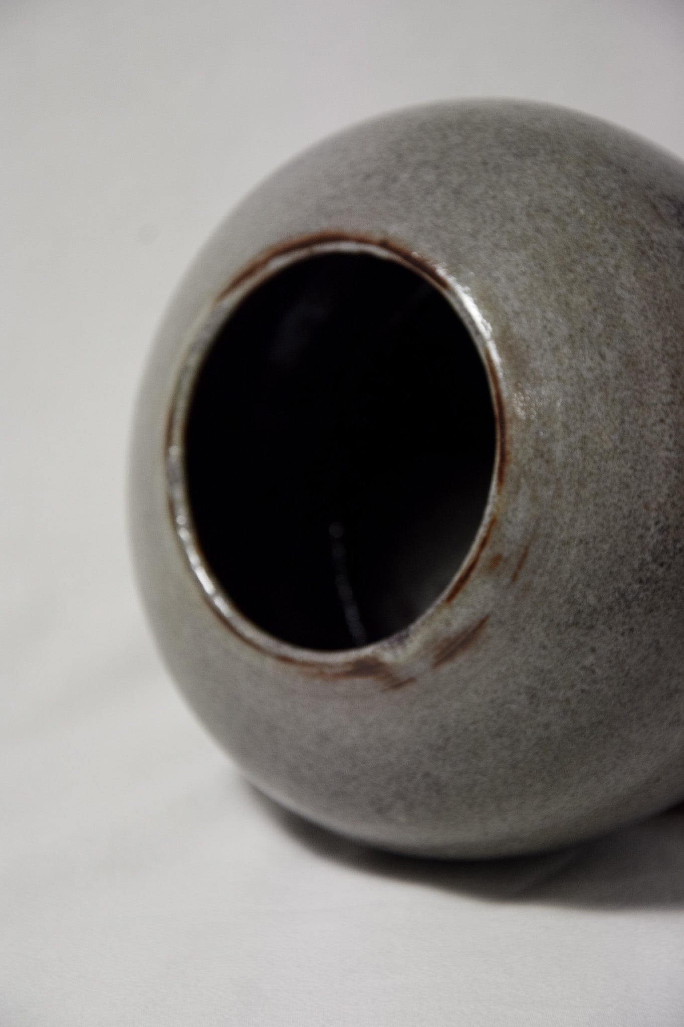 Vallis Blumentopf | Vulkanasche auf rotem Ton